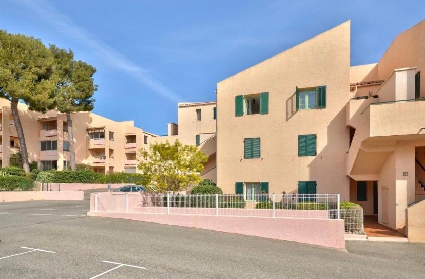 Studio Avec Piscines A 500M De La Plage Bandol Exterior foto